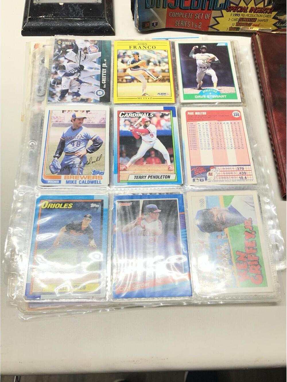 Random Lot Of Baseball Cards (90% Baseball 10% Other) - Picture 3 of 11